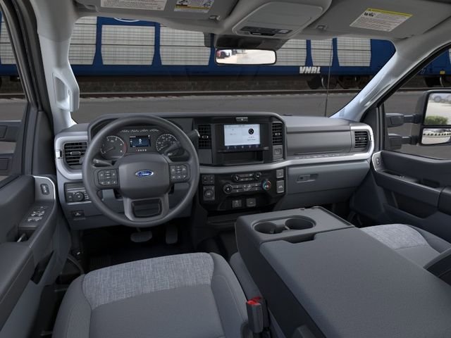 New 2026 Avalanche Ford F-250® XLT image 10