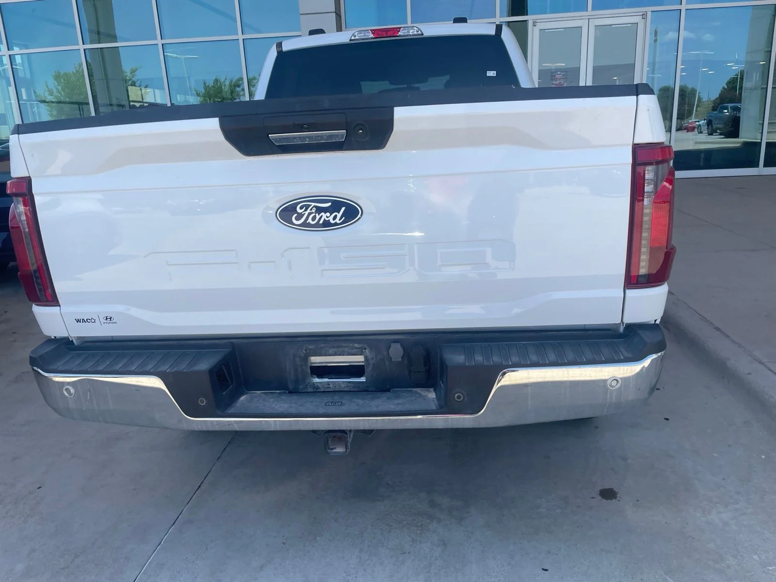Used 2024 White Ford XLT image 10