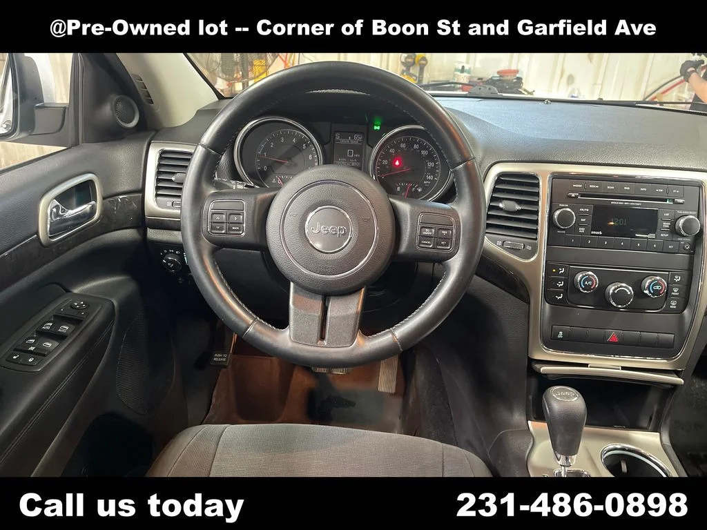 Used 2013 White Jeep Laredo image 17