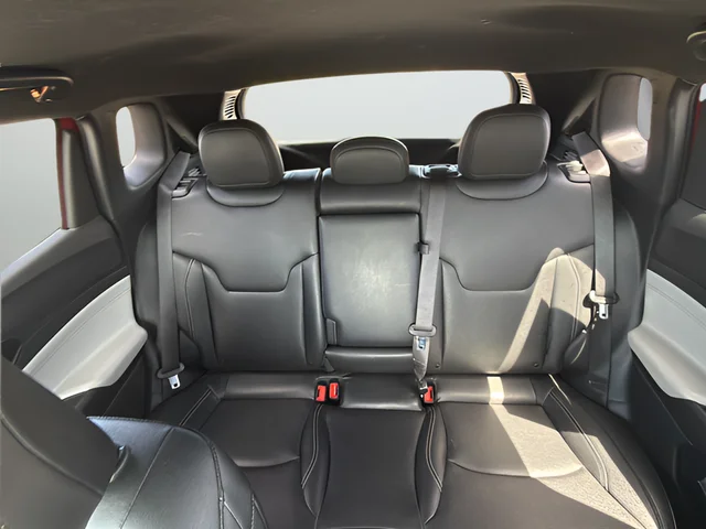 Used 2025 Red Jeep Limited image 27