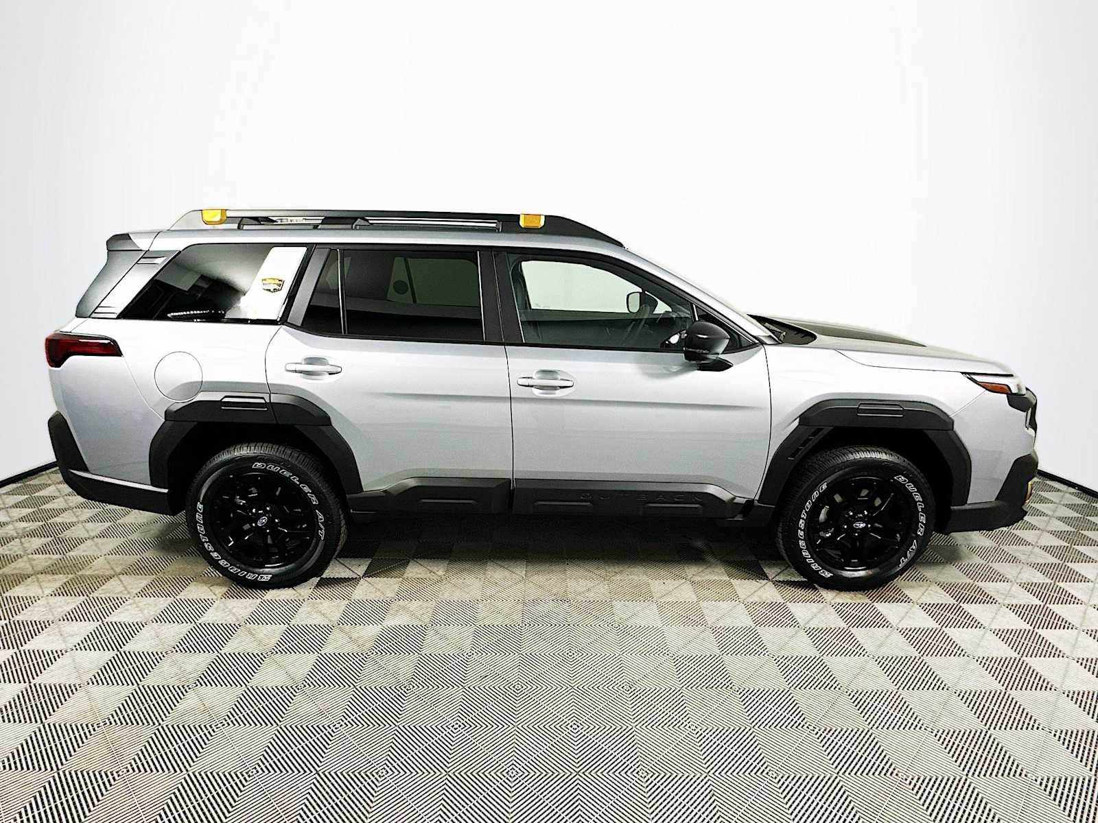 New 2026 ICE SILVER METALLIC Subaru Wilderness image 8