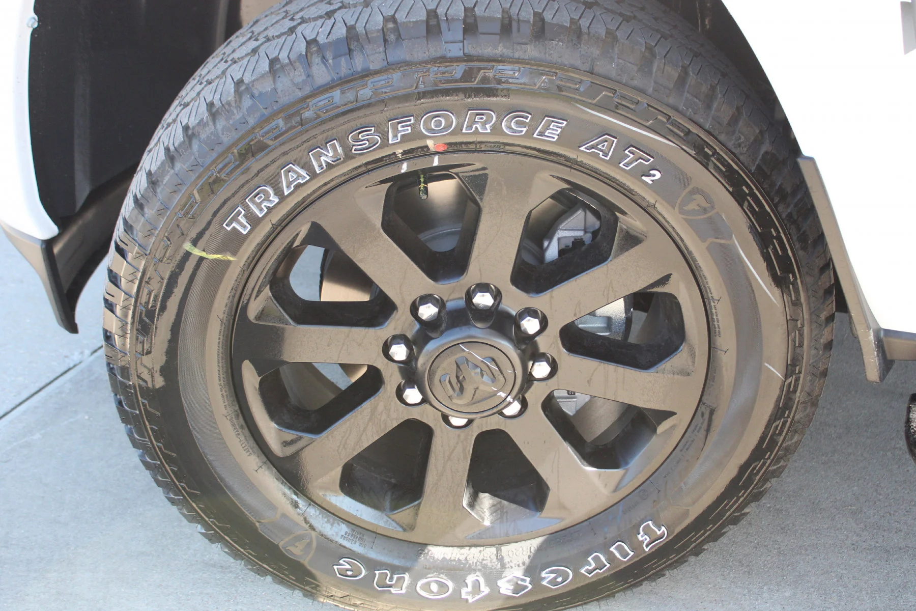New 2026 Bright White Clear-Coat Exterior Paint RAM BIG HORN CREW CAB 4X4 image 19
