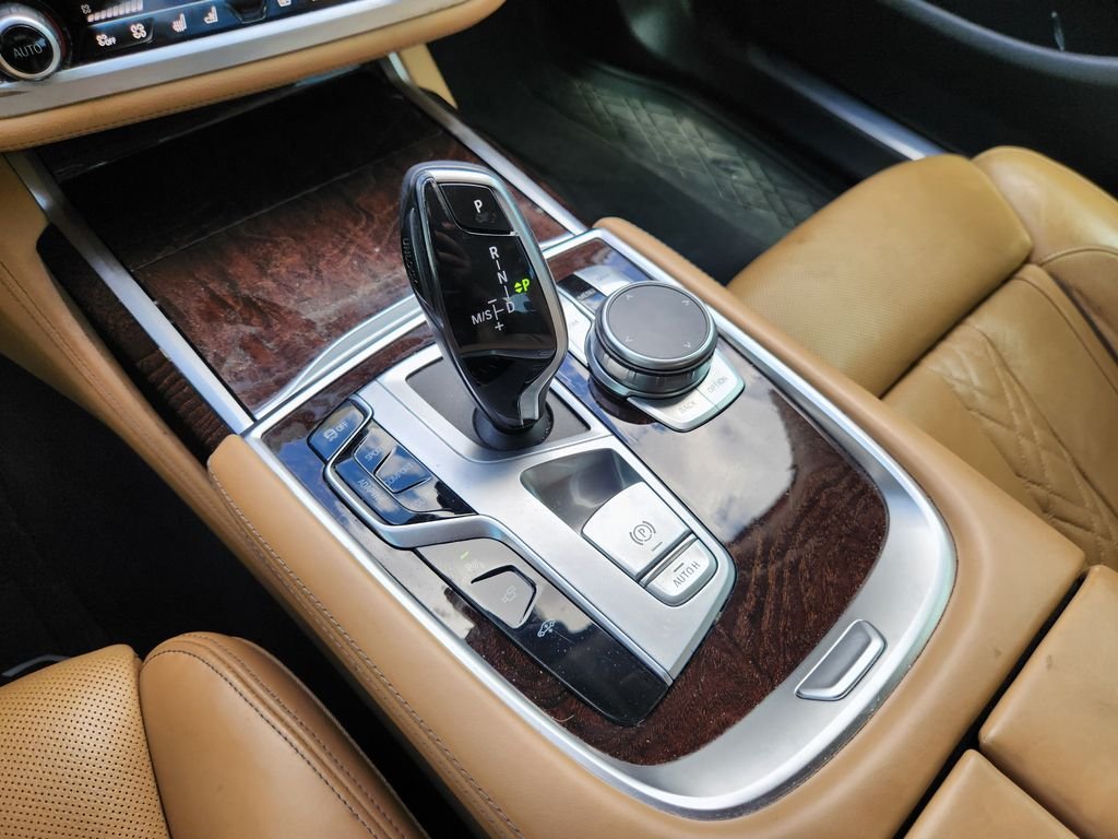 Used 2022 Bernina Grey Amber Effect Metallic BMW 740i image 20