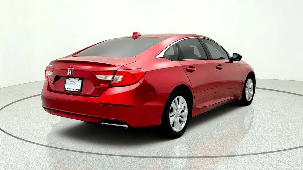 Used 2020 Radiant Red Metallic Honda LX 1.5T CVT image 5