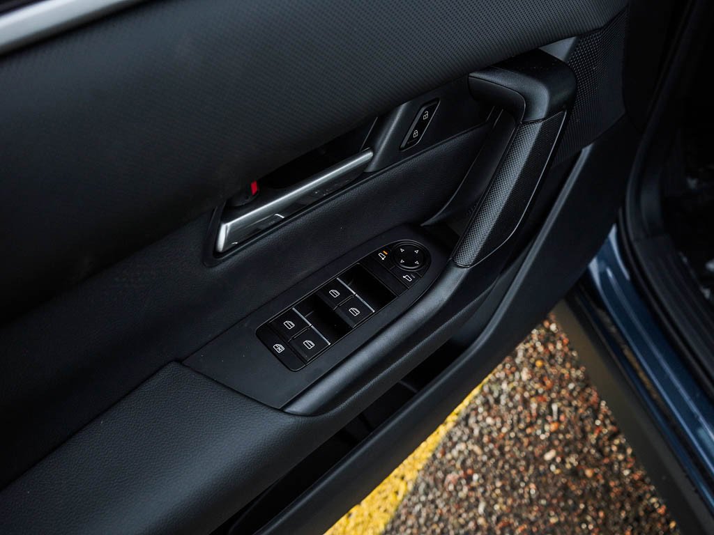 New 2026 Wind Chill Pearl Mazda Preferred AWD image 19