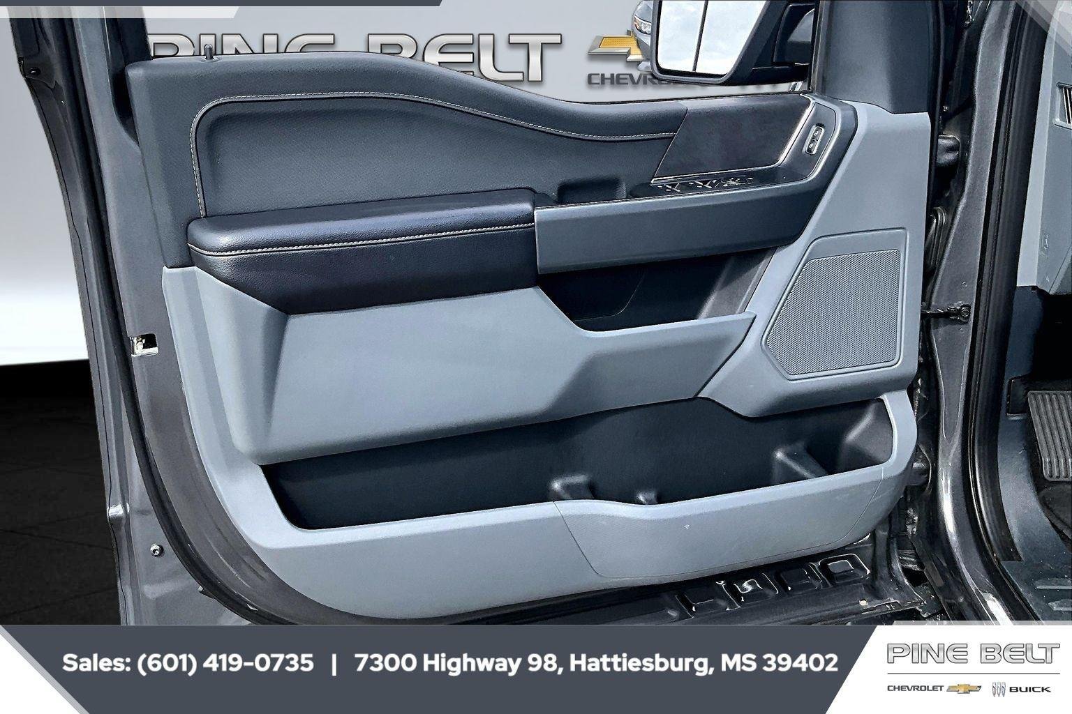 Used 2025 Gray Ford XLT image 17