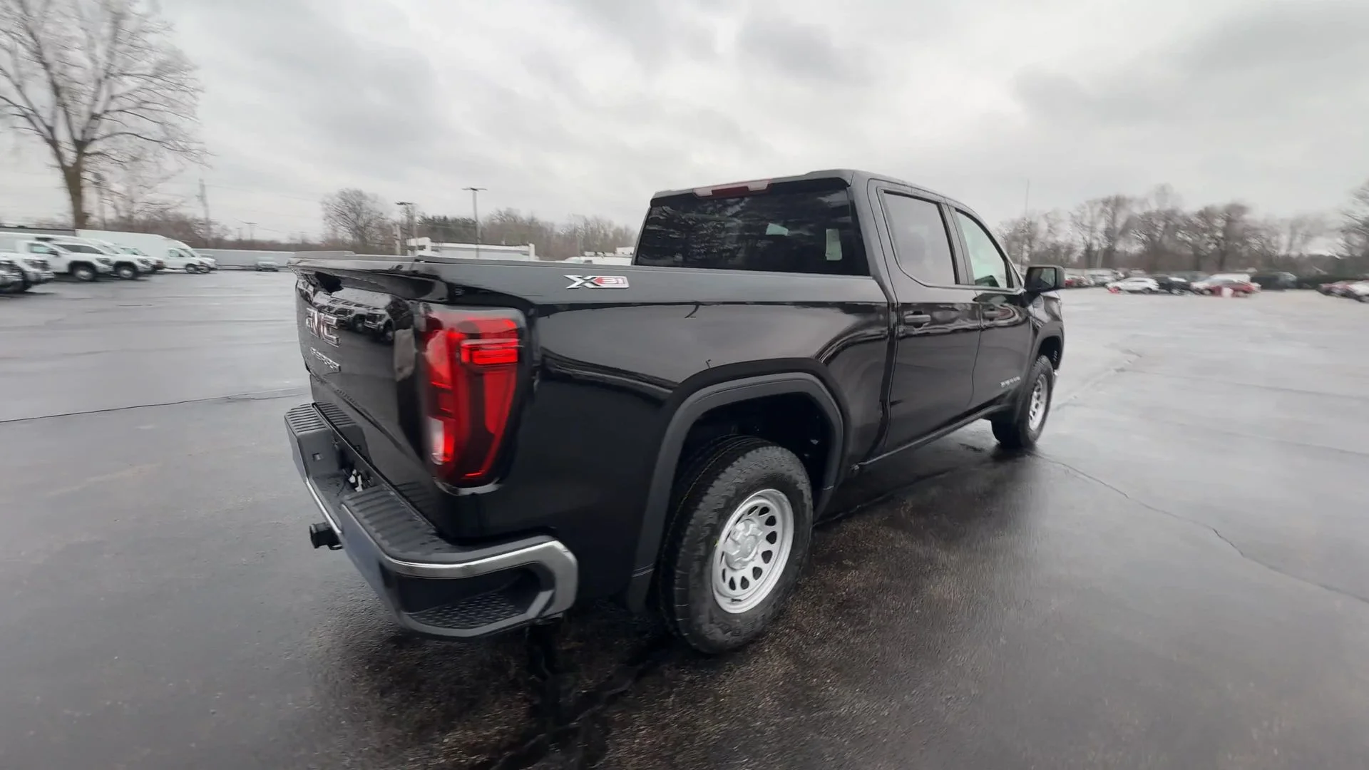 New 2026 Onyx Black GMC Pro image 8