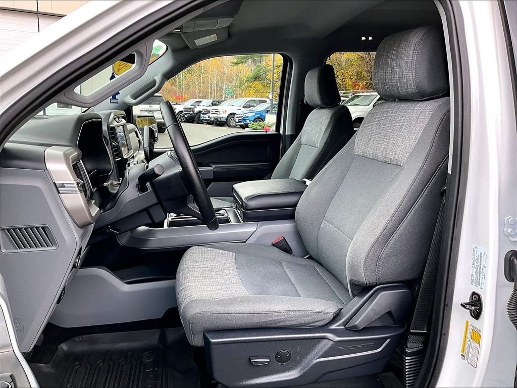 Used 2023 Oxford White Ford XLT image 20