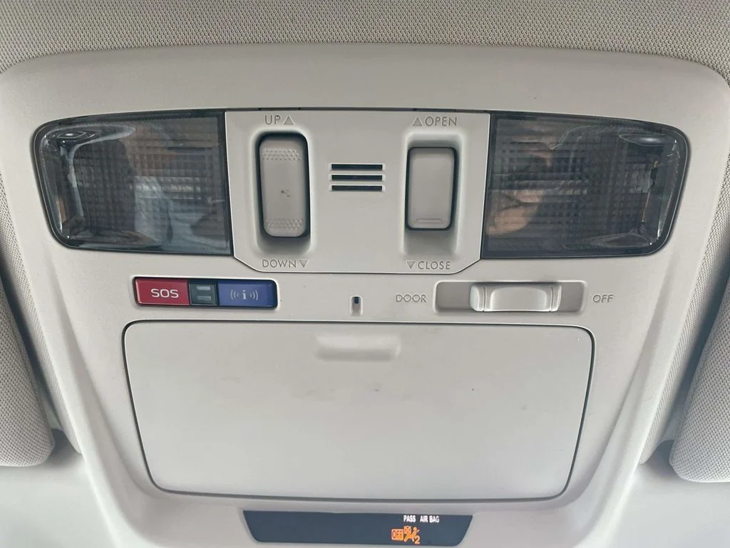 Used 2019 Crystal White Pearl Subaru Touring image 23