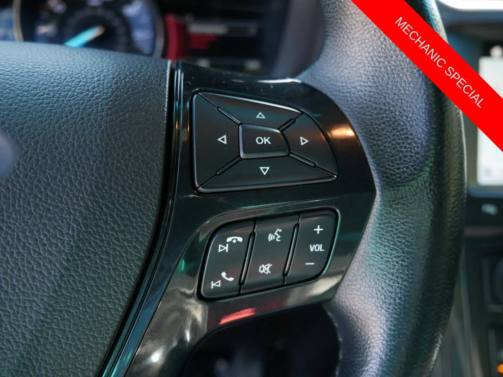 Used 2017 Blue Ford XLT image 19