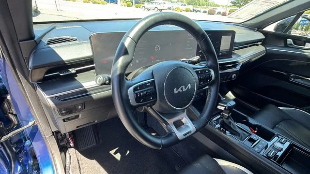Used 2025 Blue Kia GT-Line image 31