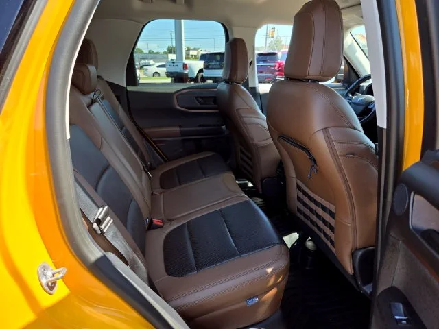 Used 2022 Orange Ford Badlands image 19