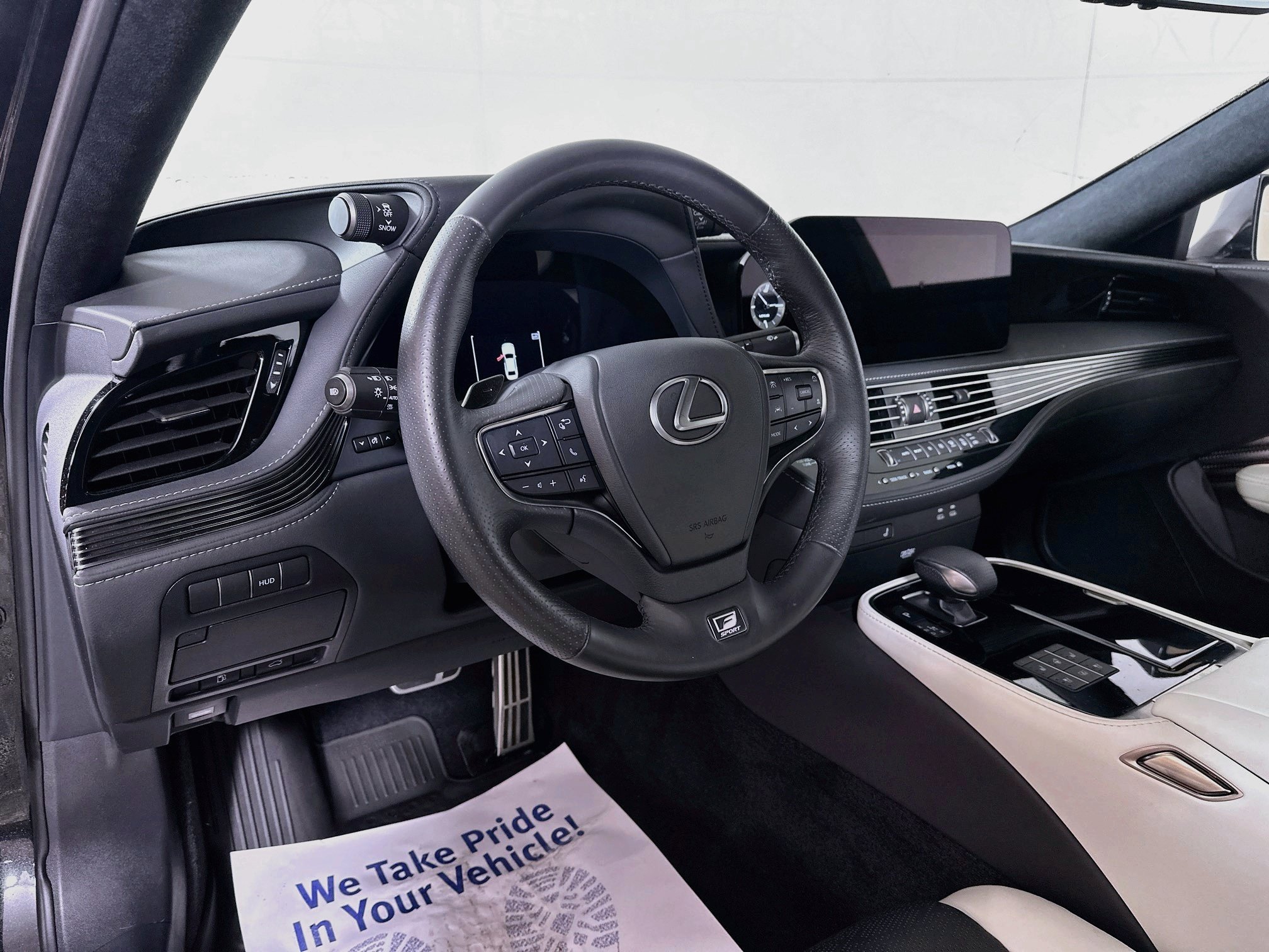 Certified Used 2025 CAVIAR Lexus 500 F SPORT image 9