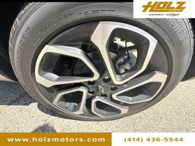 Certified Used 2024 Cacti Green Chevrolet 2RS image 31