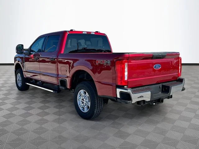 New 2026 Ruby Red Metallic Ford XLT image 4
