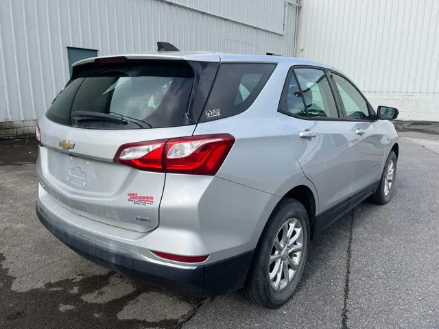 Used 2018 Silver Ice Metallic Chevrolet LS image 6