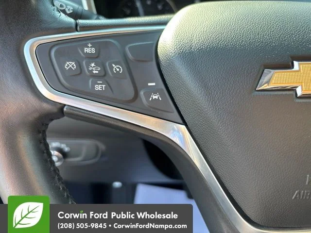 Used 2022 Blue Glow Metallic Chevrolet  image 17