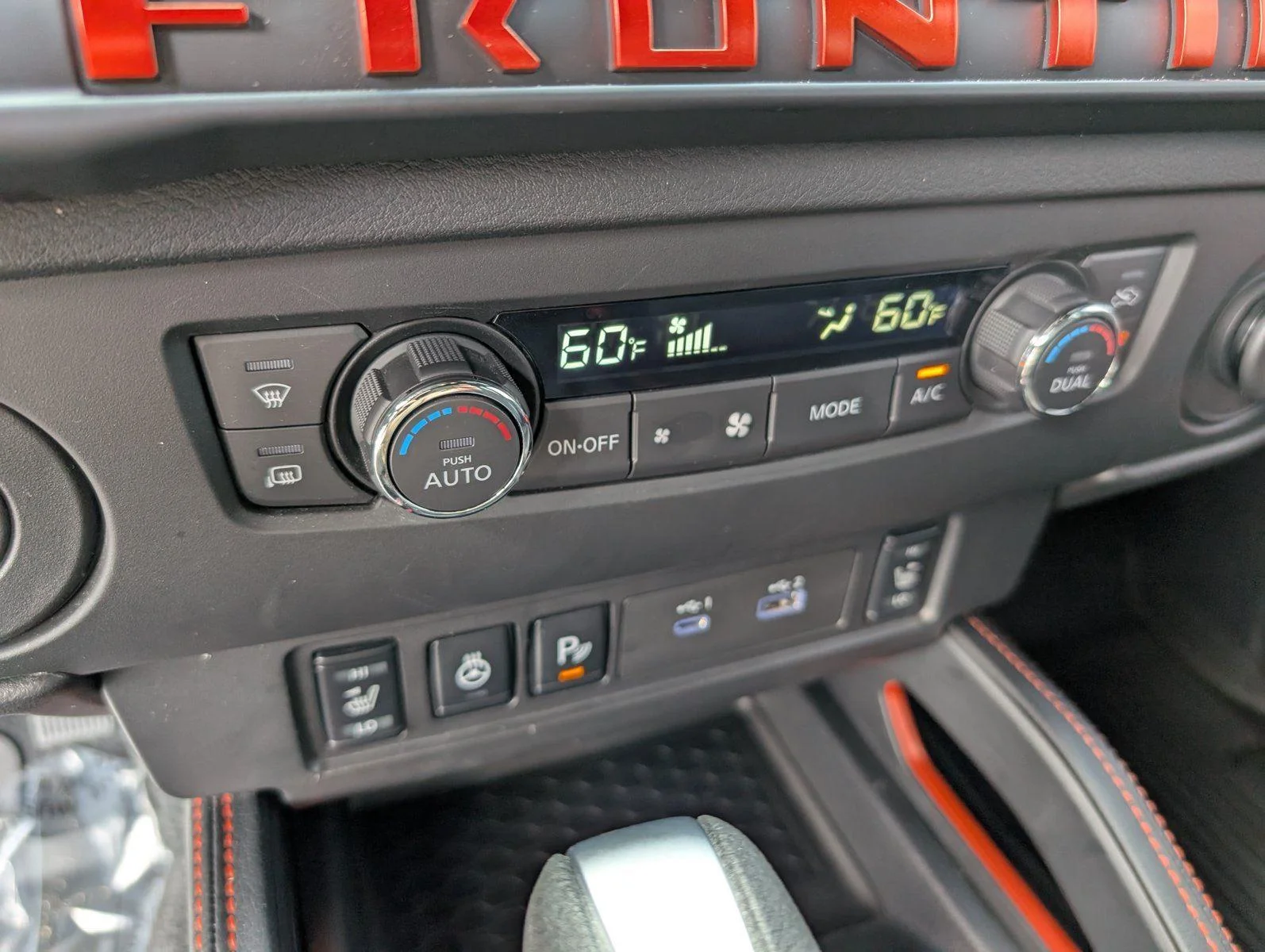 Used 2026 Glacier White Nissan PRO-X image 19