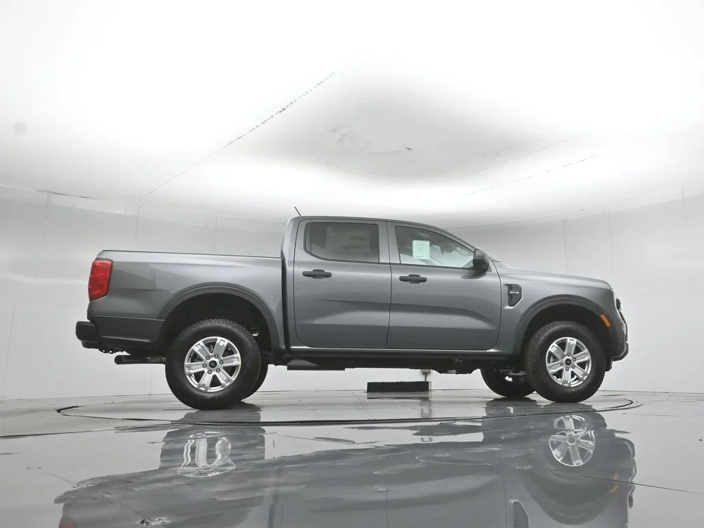 New 2026 Carbonized Gray Metallic Ford XL image 7