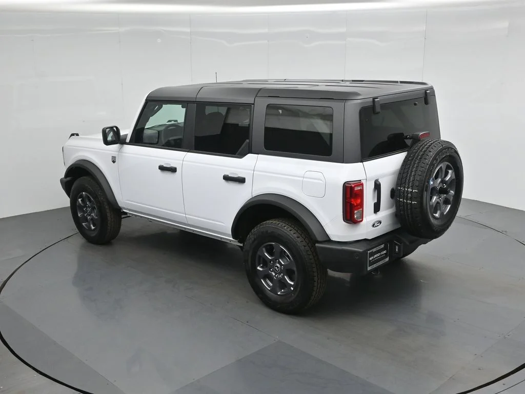 New 2026 White Ford Big Bend image 39