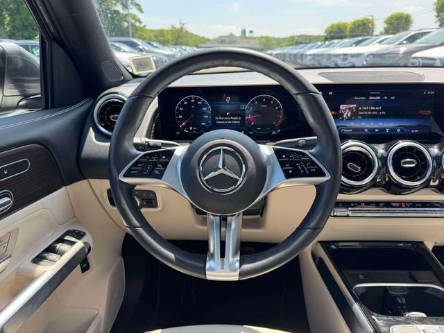 Used 2026  Mercedes-Benz GLB 250 image 22