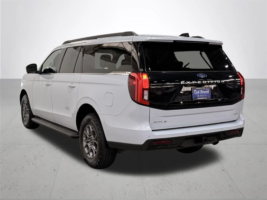 Used 2025 Silver Ford Active image 15