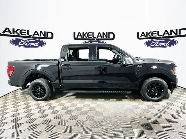 New 2026 Black Ford XLT image 3