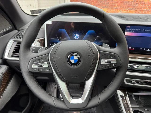 Used 2026 Green BMW xDrive40i image 14