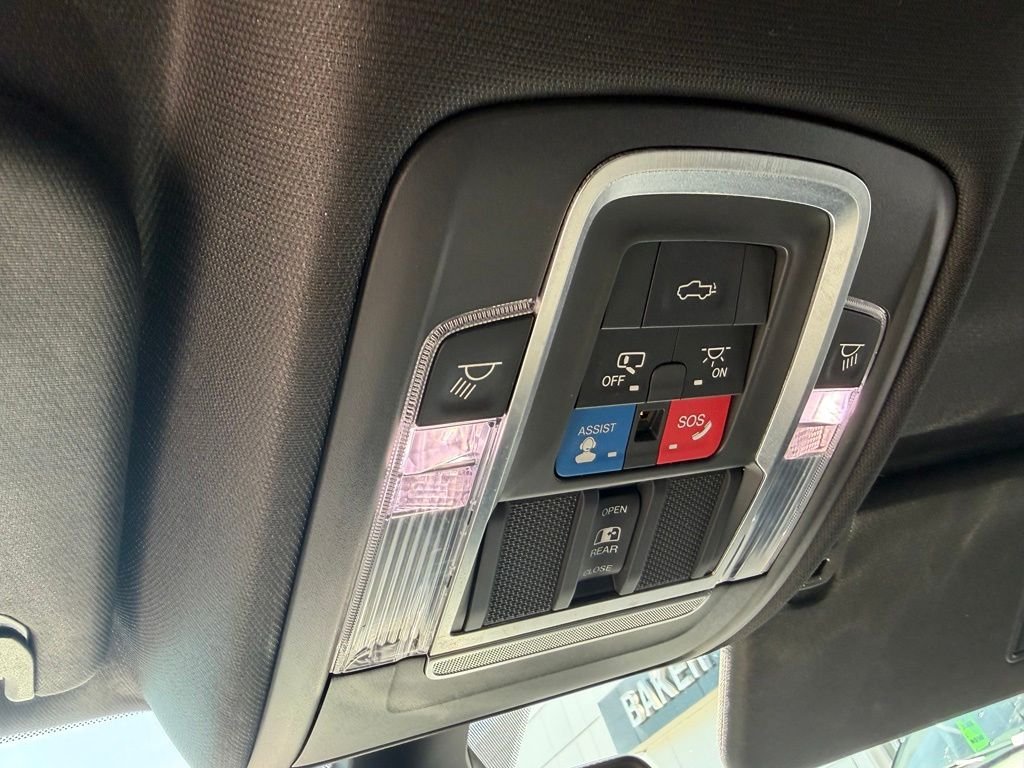Used 2019 Red Ram Laramie image 14