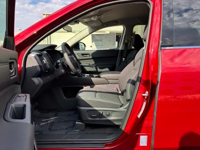 New 2026 Scarlet Ember Tintcoat Nissan SV image 7