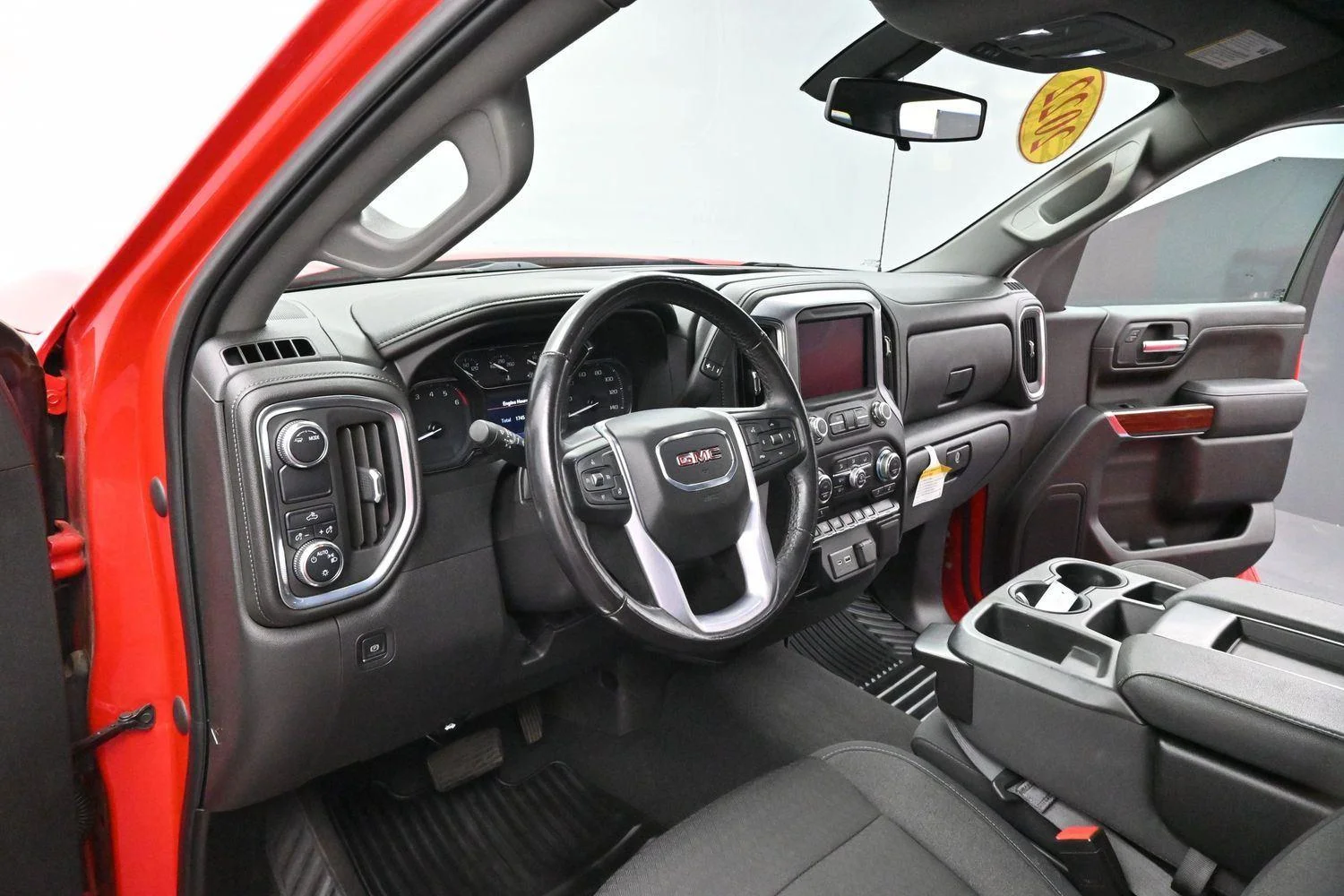 Used 2022 Cardinal Red GMC SLE image 16