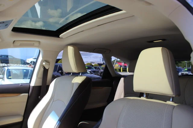 Used 2019 Silver Lexus 350L image 24