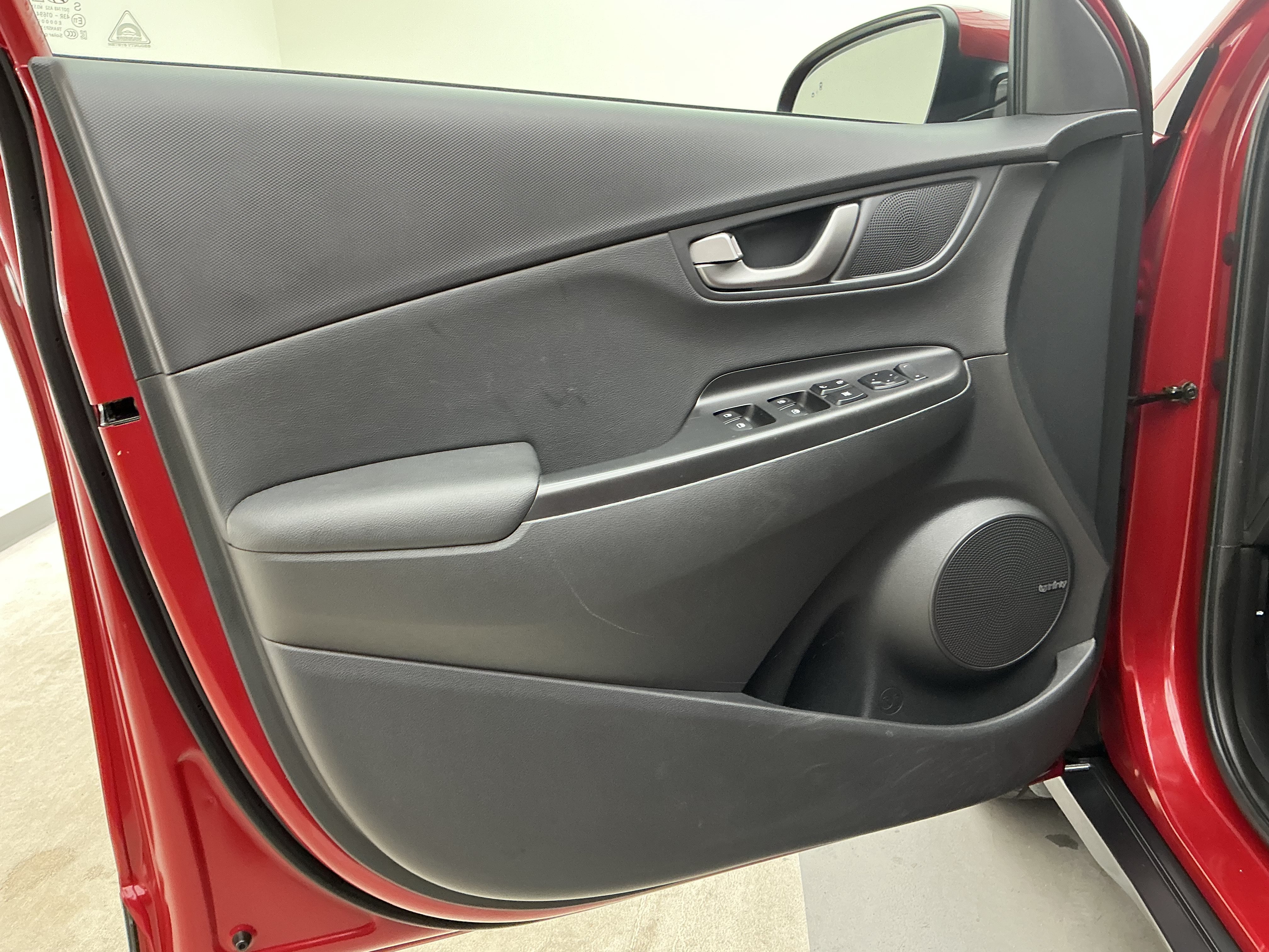 Certified Used 2020 Pulse Red Hyundai Ultimate image 15