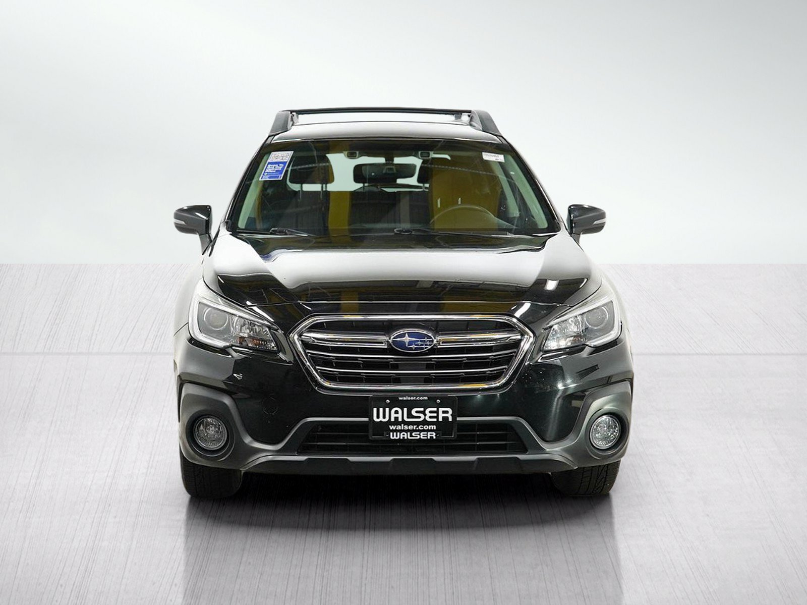 Used 2018 Crystal Black Pearl Subaru 2.5i Premium image 8