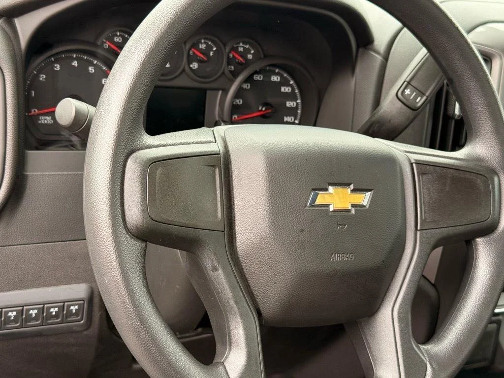 Used 2022 Summit White Chevrolet Work Truck image 13