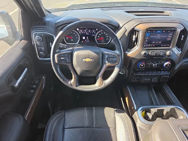 Used 2021 Blue Chevrolet High Country image 15