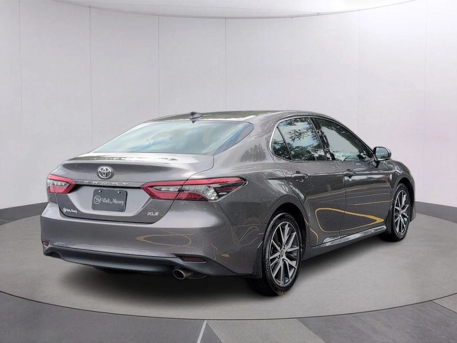 Used 2024 Predawn Gray Mica Toyota XLE image 7
