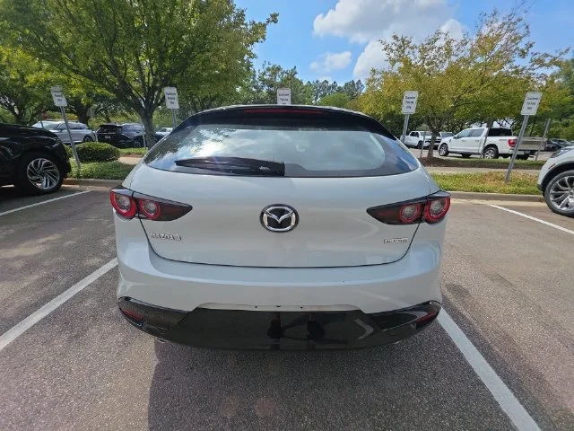 Used 2025 White Mazda 2.5 S Select Sport image 4