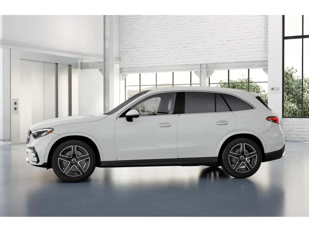 New 2026 White Mercedes-Benz GLC 300 image 35
