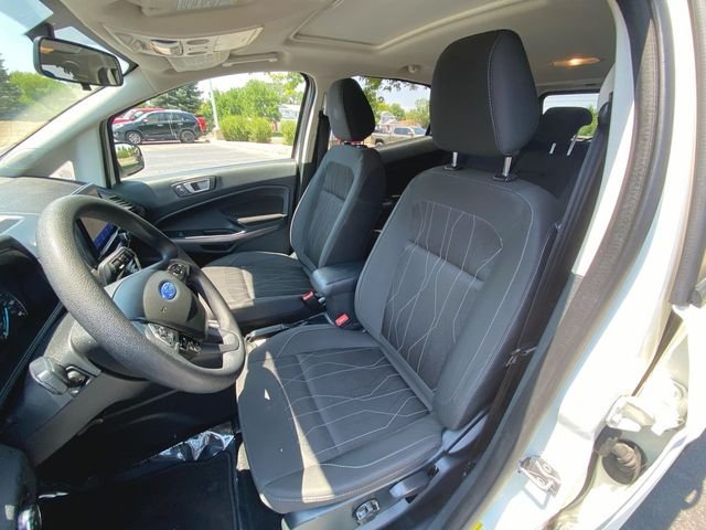 Used 2021 White Ford SE image 11