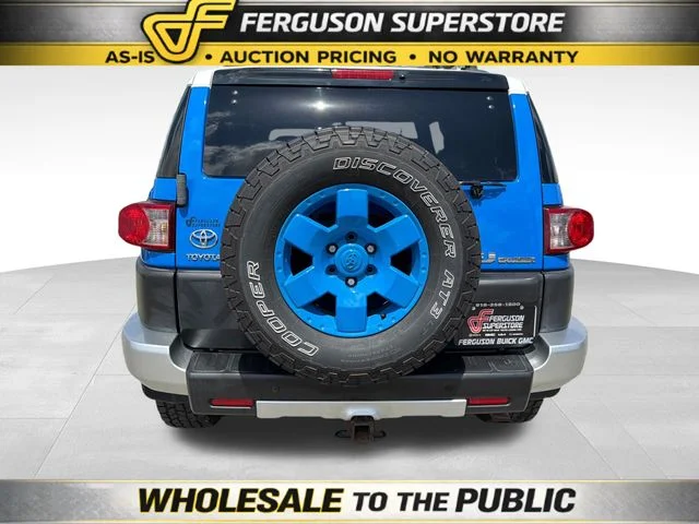 Used 2007 White Toyota Base image 6