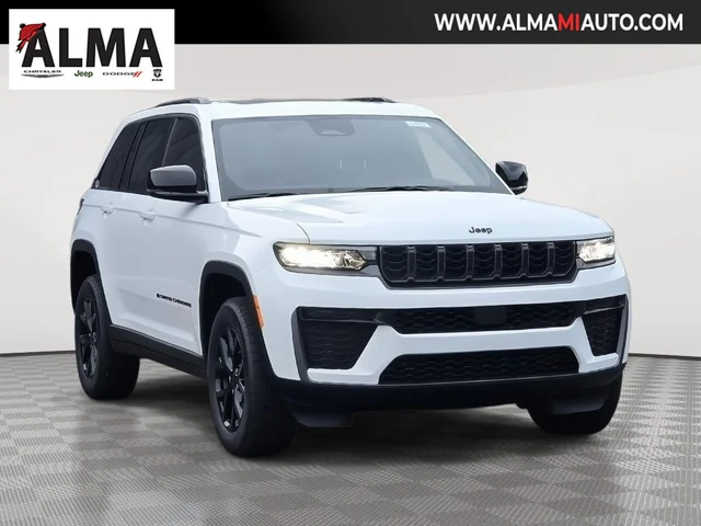 2026 Jeep Grand Cherokee Laredo Altitude