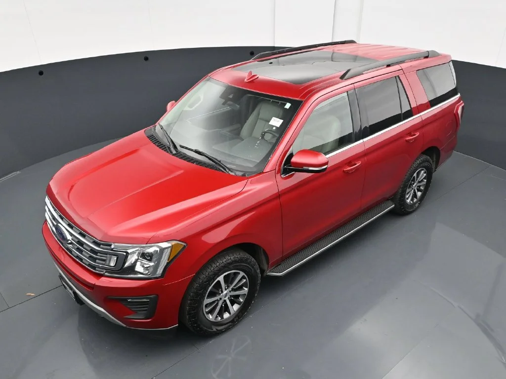 Used 2020 Red Metallic Ford XLT image 38