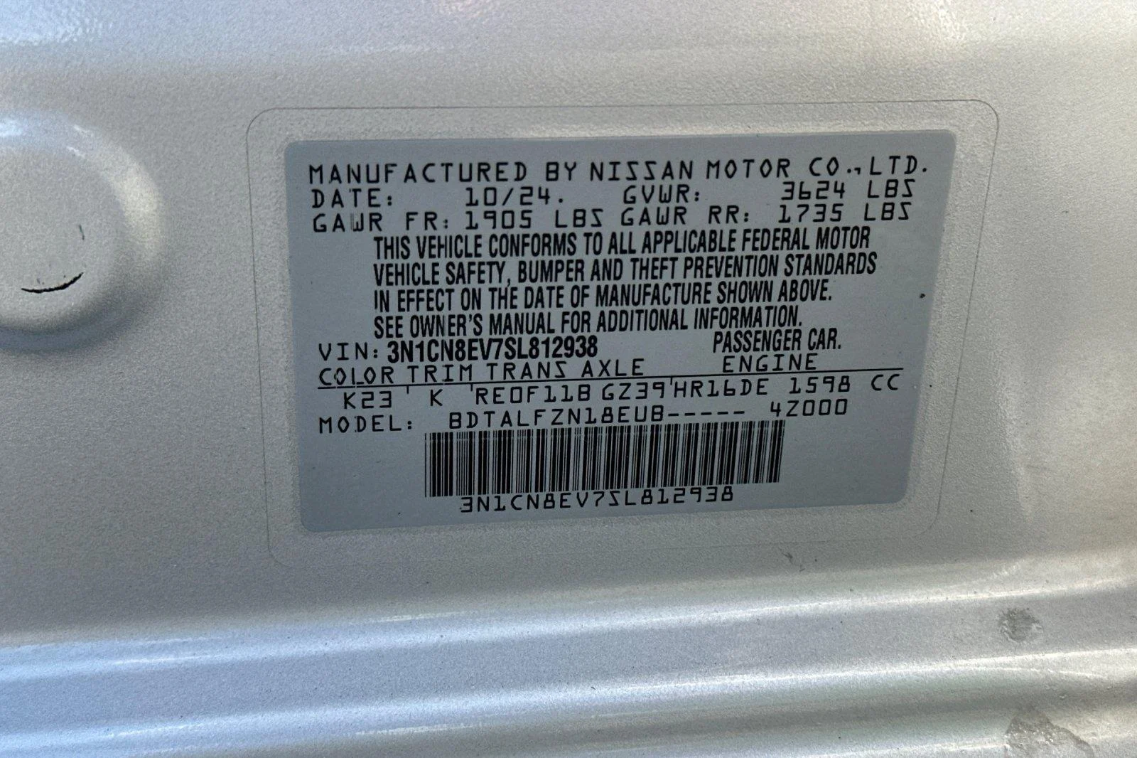 Used 2025 Brilliant Silver Metallic Nissan SV image 27
