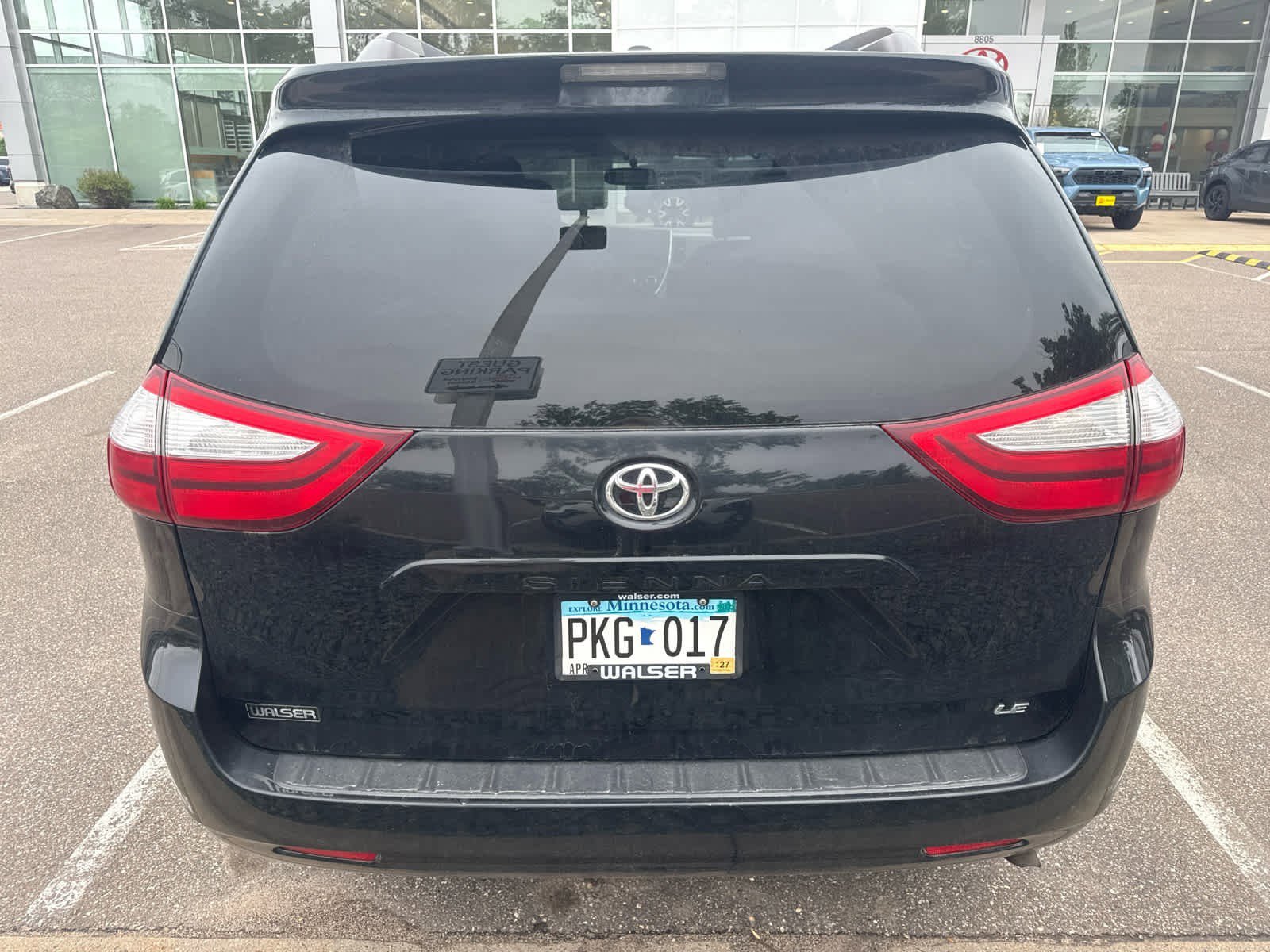 Used 2016 Midnight Black Metallic Toyota LE image 4