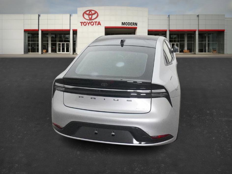 New 2026 Cutting Edge Toyota XSE Premium image 18