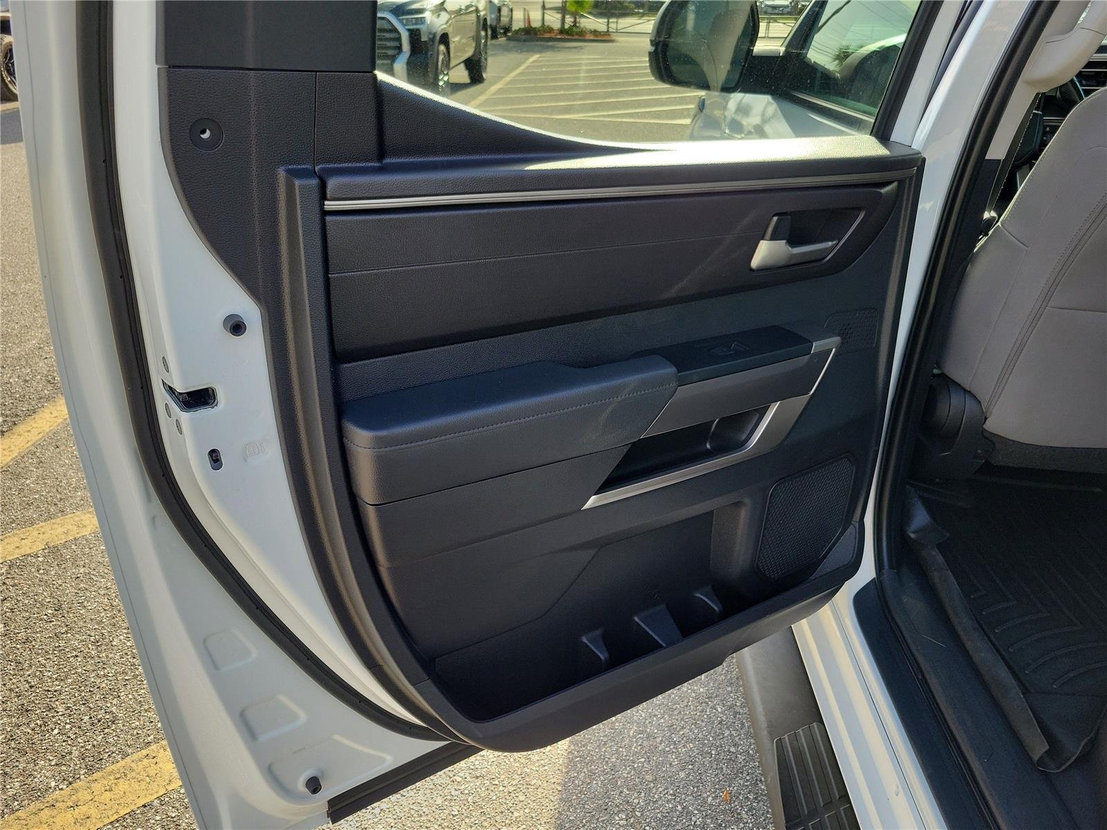 2022 Toyota Tundra SR5 - Photo 28