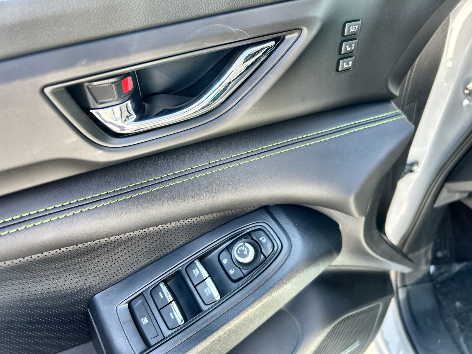 2025 Subaru Ascent Onyx Edition-Touring - Photo 17