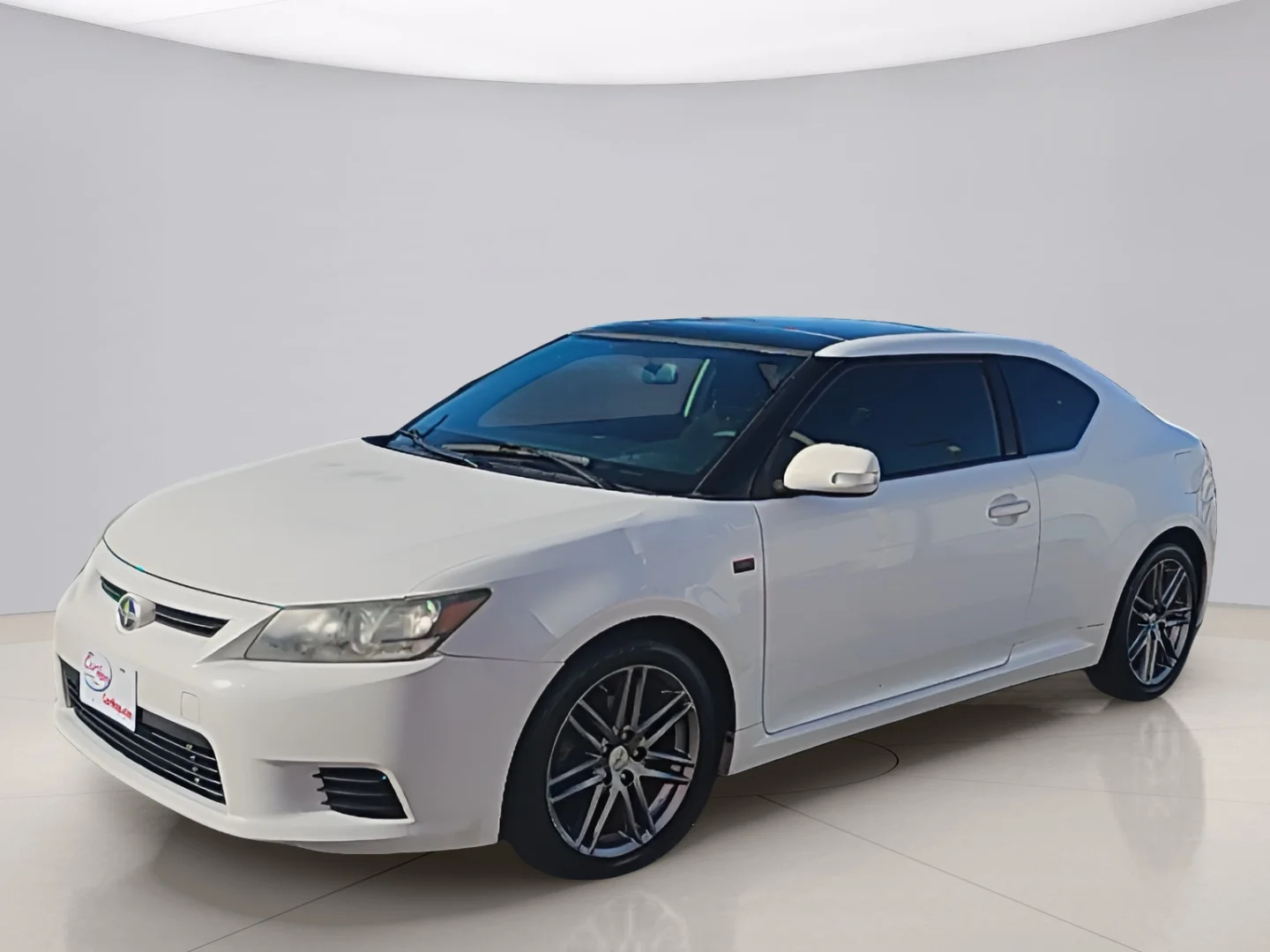 Used 2013 White Scion SPORTS CPE image 1