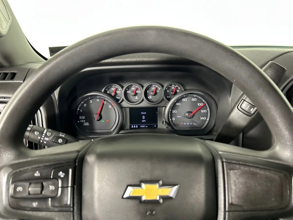 Used 2024 Summit White Chevrolet Custom image 15